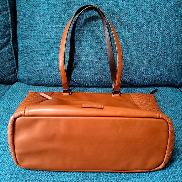 NWT Vera Bradley Leather Carryall Tote & Wallet Set - Picture 6 of 13